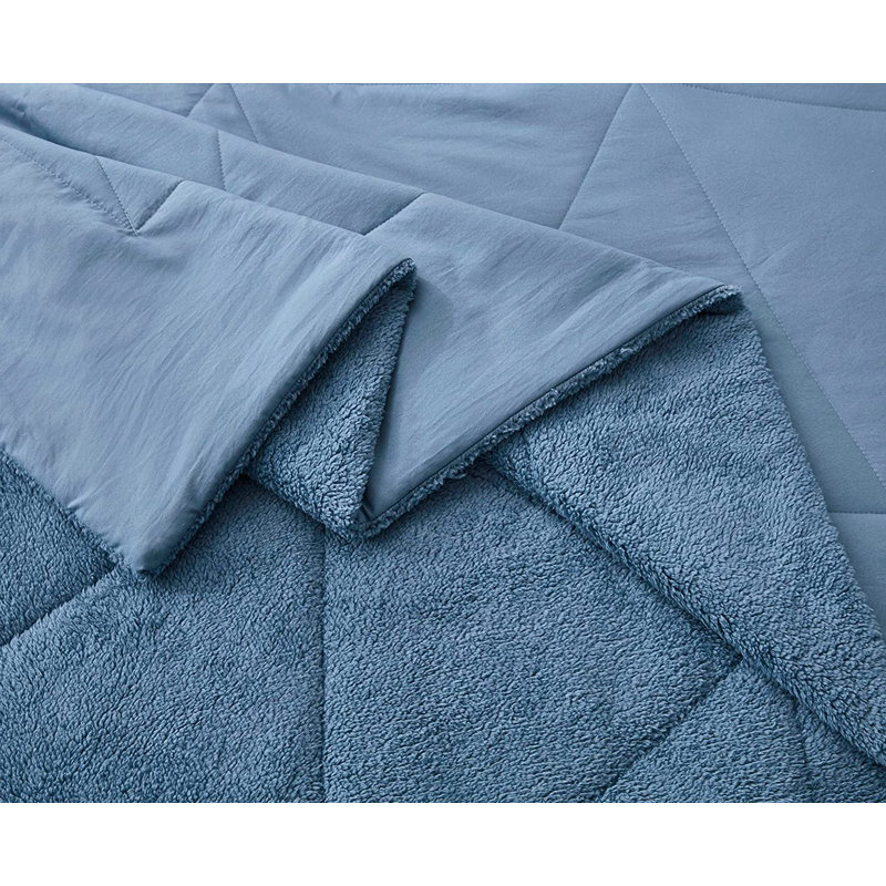 Blue Queen Reversible Microfiber Sherpa Comforter Set