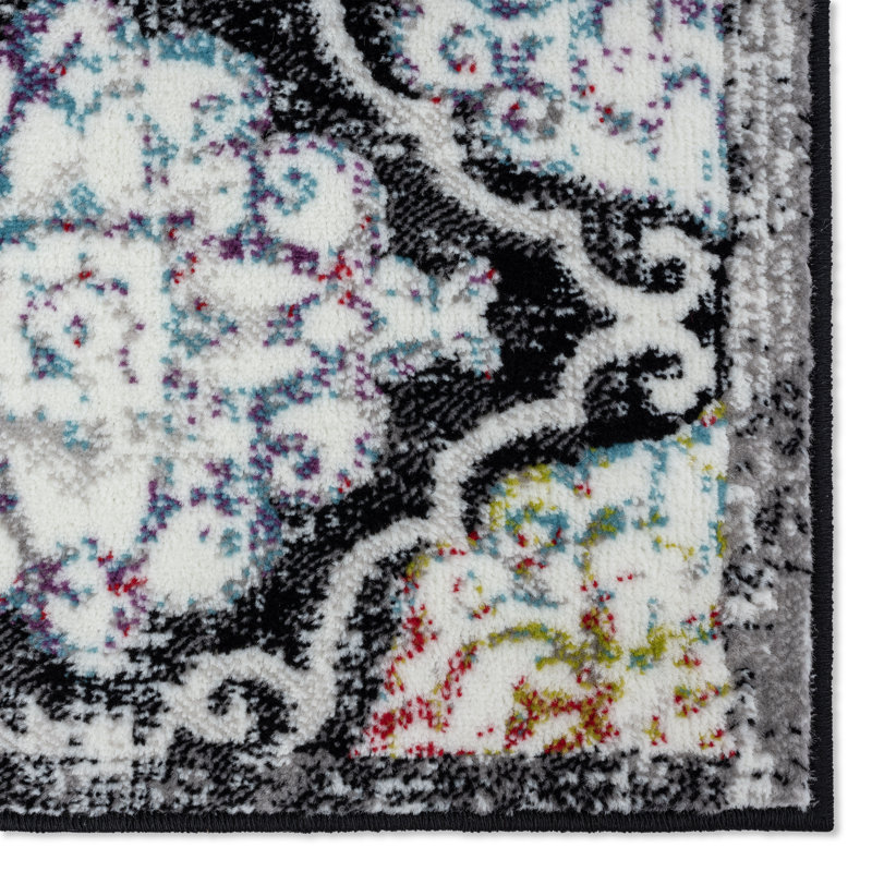 Brees Damask Indoor Rug, Rectangle 5' x 7'