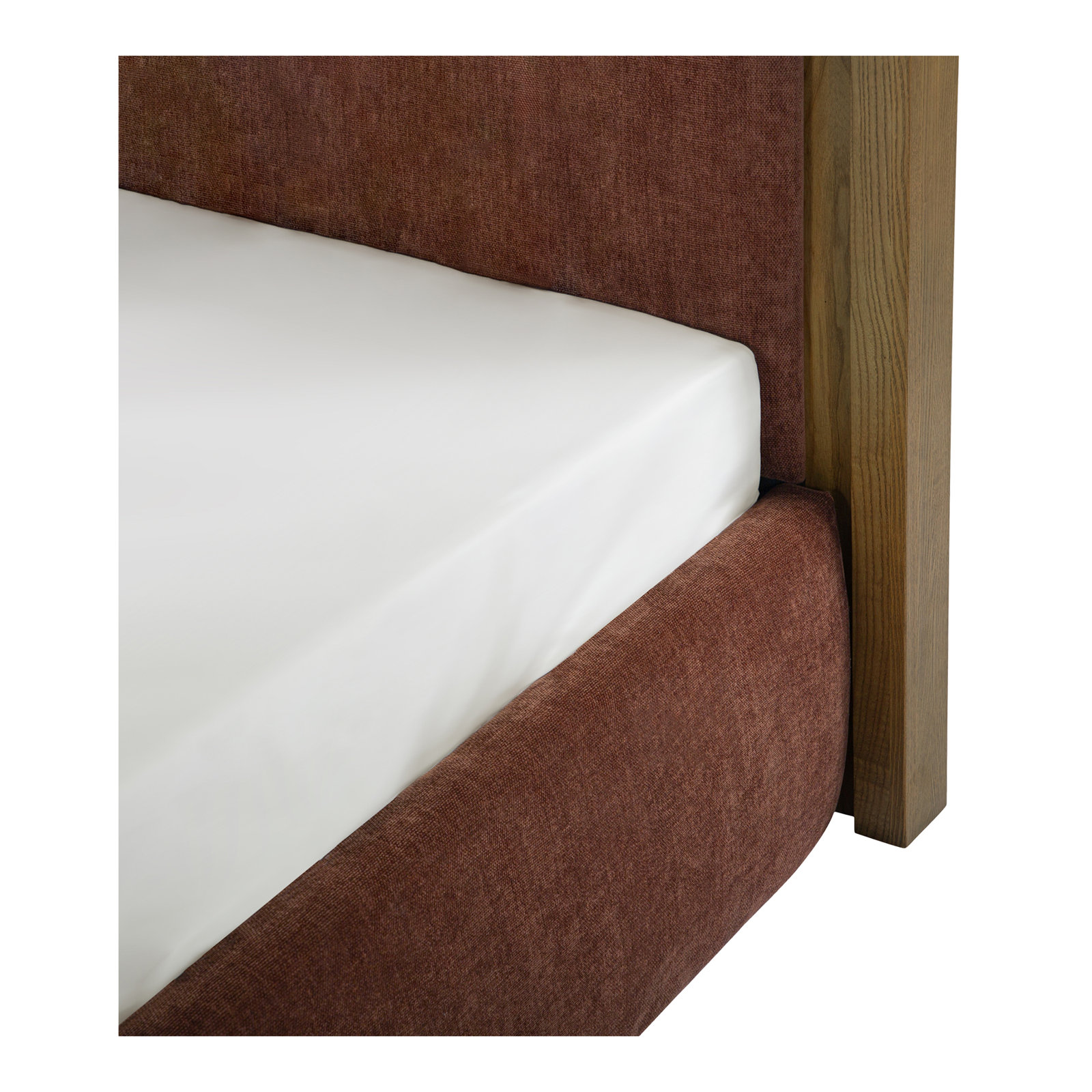 Metaza Upholstered Sleigh Bed, Queen