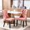 Chaises de salle à manger en velours, 2, rose, avec hauteur de pattes réglable et pieds élégants avec pieds en bois et coussin décoratif rose, 2
