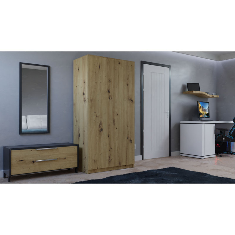 Searsport Matt Wardrobe