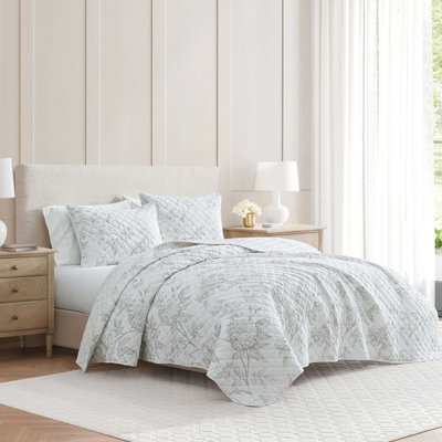 Martha Stewart Vine Flora Cotton Reversible Green Quilt Set