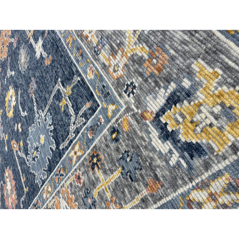 Cascade Hand Knotted Wool Area Rug, Sample 2' x 3'