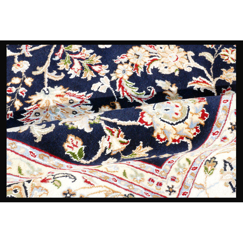 Walton Oriental Area Rug in White/Navy Blue