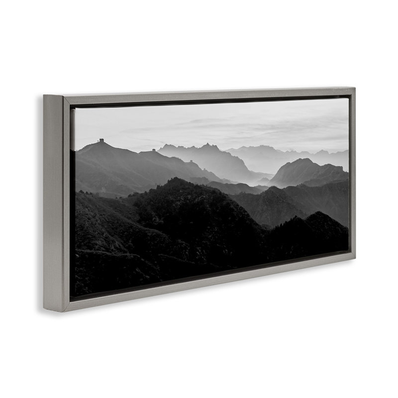 «Misty Sky Open Mountain Landscape», art mural encadré par Danita Delimont, Cadre flottant gris lustré, H 11 po x l 25 po