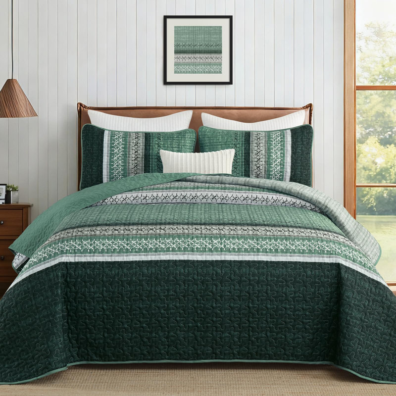 3-Piece Boho Patchwork Striped Quilt Bedding Set - Soft Lightweight All-Season Bedspread Coverlet, King Quilt + 2 Pillowcases