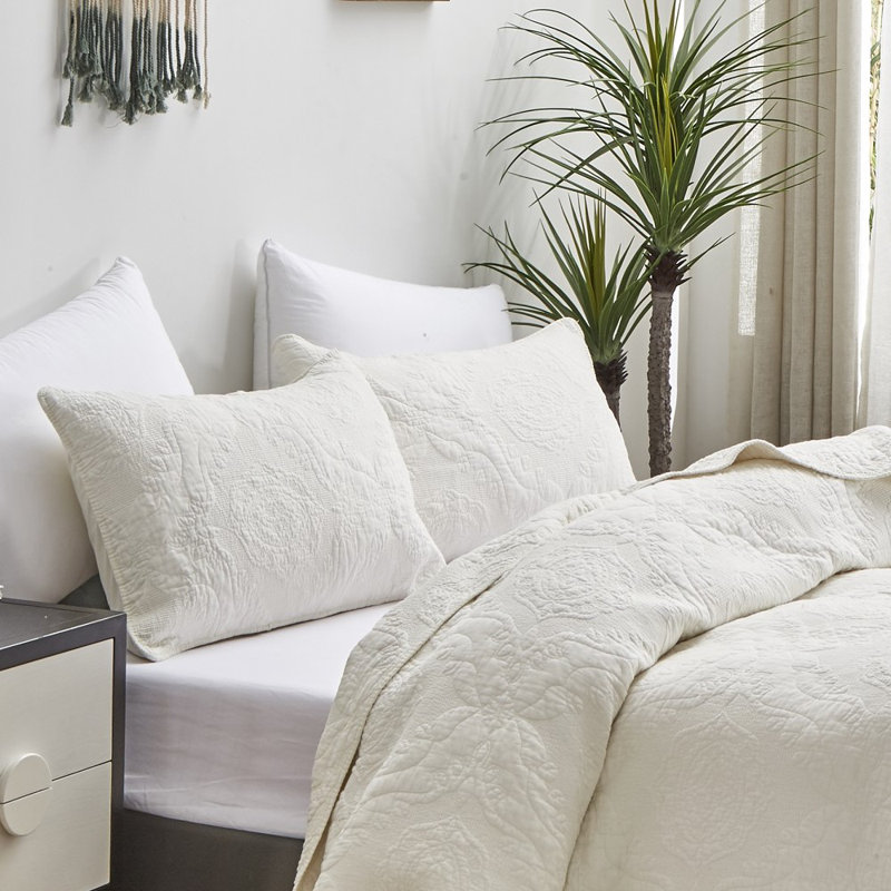 Ivory King Cotton Reversible Quilt Set