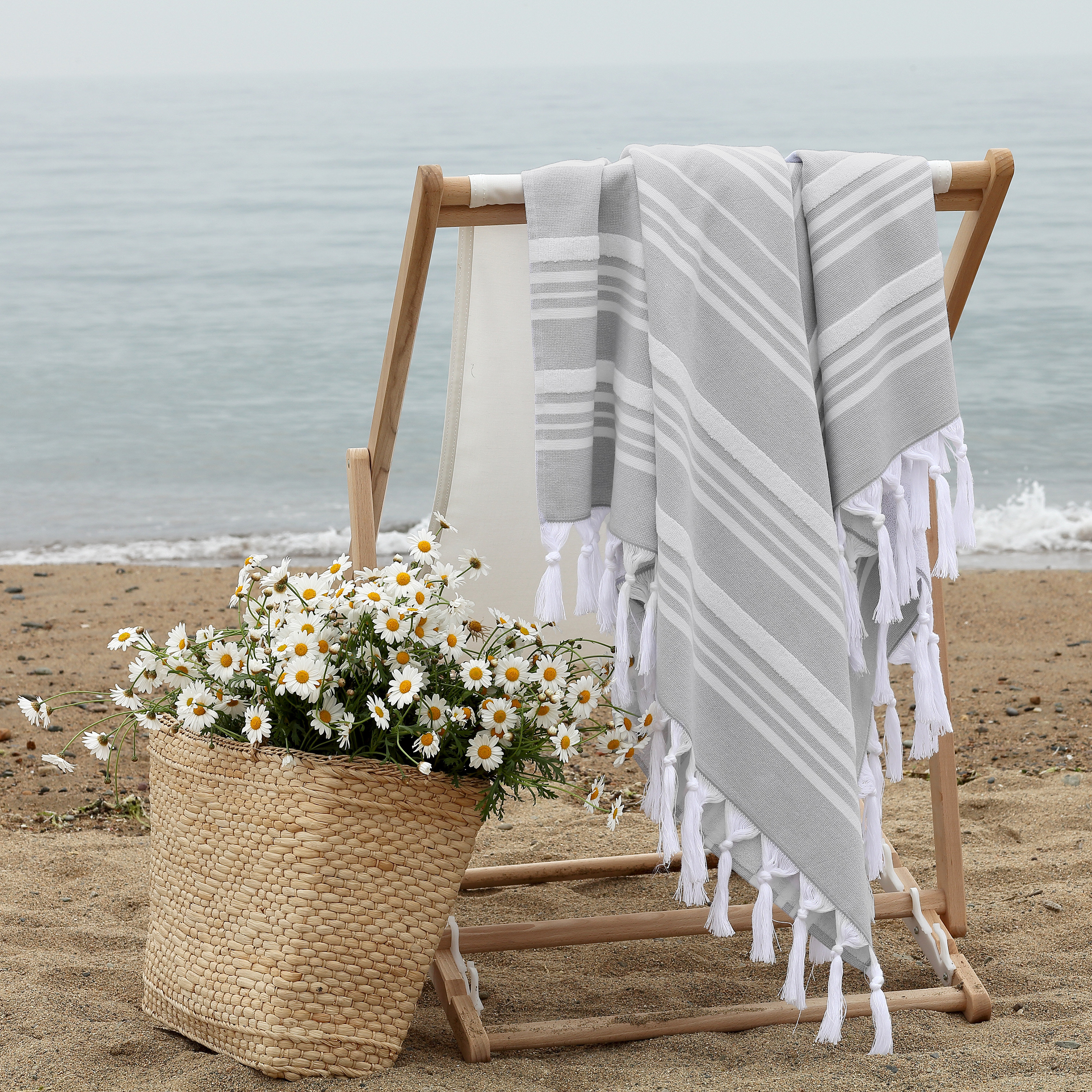 https://assets.wfcdn.com/im/20812177/compr-r85/1769/17692330/vaila-turkish-cotton-bath-towels.jpg