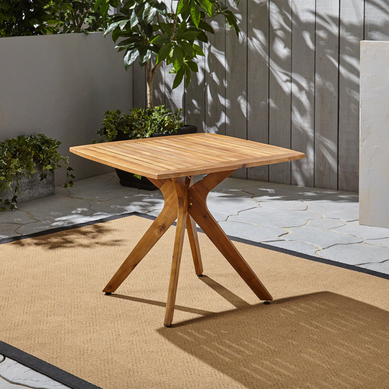 Table de salle à manger en bois massif Riemer