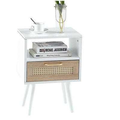 Table de bout 15,75 po avec prise de courant et ports USB