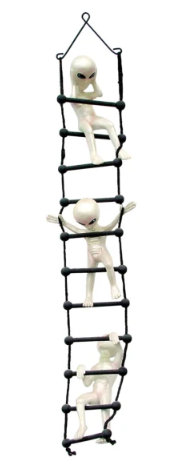 Jahdel Aliens on Rope Ladder Statue