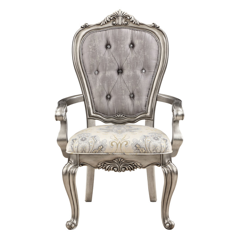 Chaises beiges (2) - Platine antique, attrait visuel, pieds à volutes de luxe,