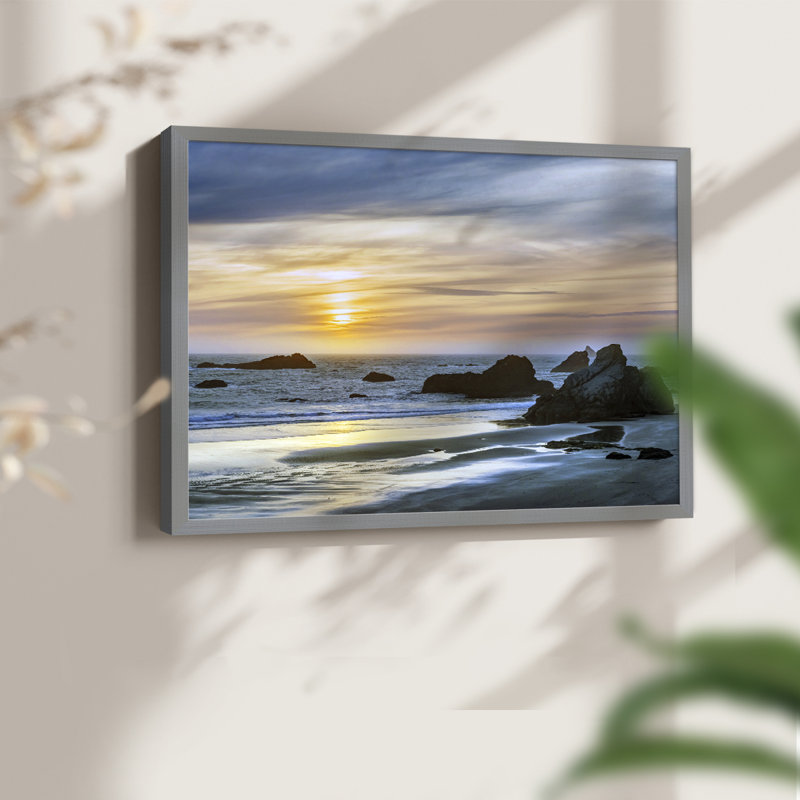 Harris Beach Sunset - reproduction encadrée - réaménageable, H 8 po x l 10 po, Gris