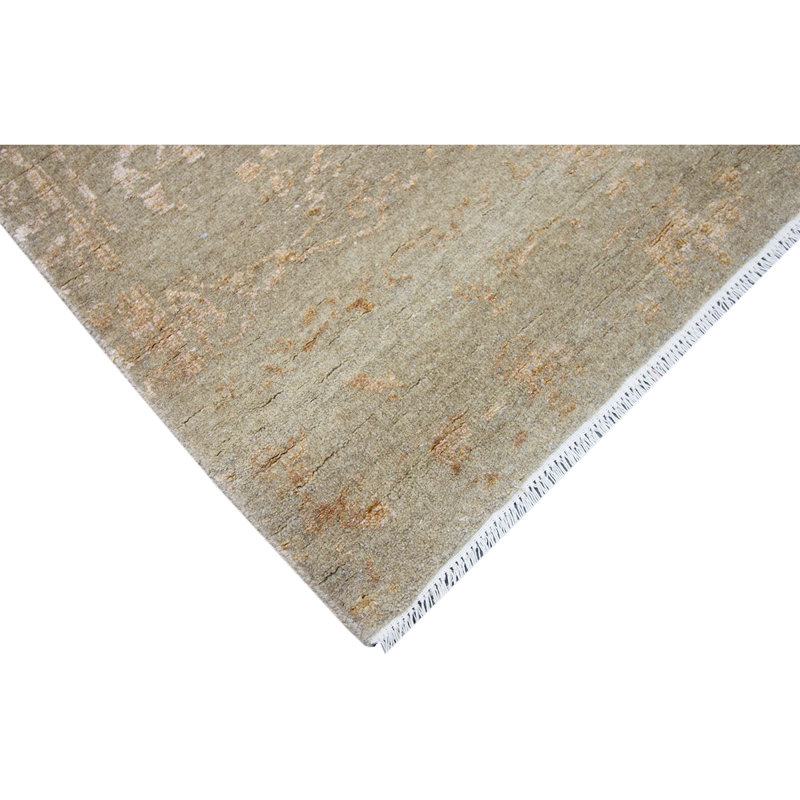 Oriental Area Rug in Gold, Rectangle 8' x 10'