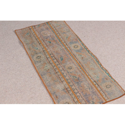 Tapis Oushak vintage en laine brun tissé à la main pour une entrée esthétique orientale pastel