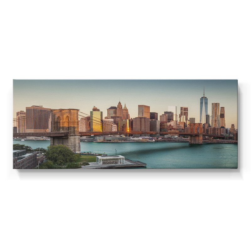 Lower Manhattan - Toile tendue avec châssis - Prêt à accrocher, H 12 po x l 30 po