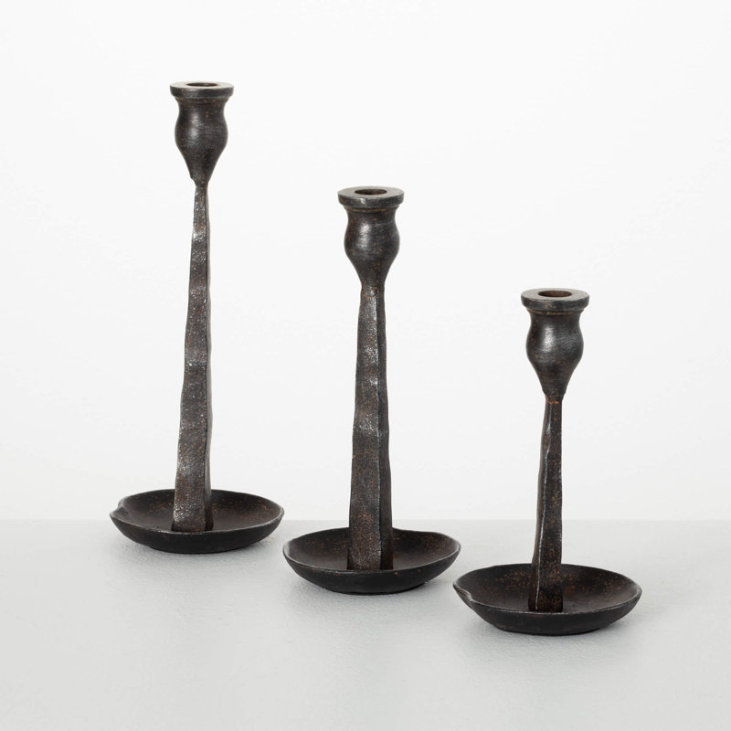 Bougeoir de table en métal