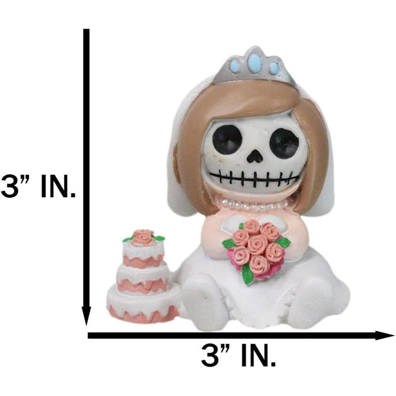 Figurine de madame avec fourrure et vampiress