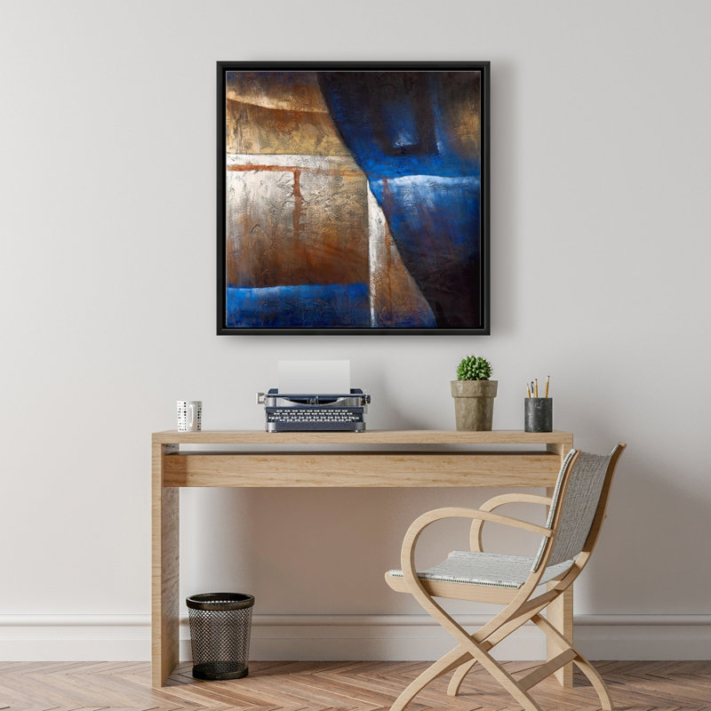 "Formes en bronze avec lumière bleue"
