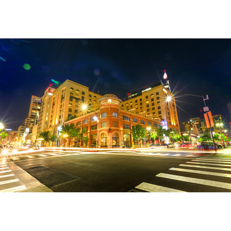 Gaslamp Quarter Fifth Avenue - Photographie sur toile tendue, H 8 po x l 12 po