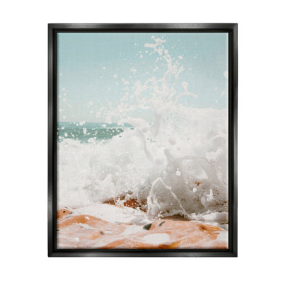 «Splashing Sandy Beach Sea Foam Floater», art mural par Krista Broadway