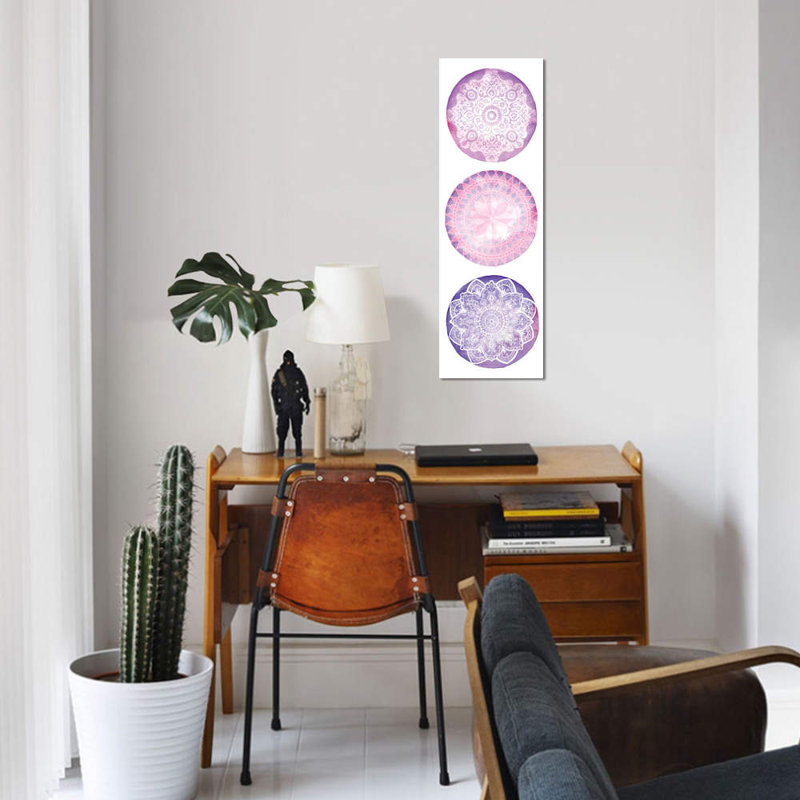« three orchidées », impression sur toile tendue, H 36 po x l 12 po x P 1,5 po