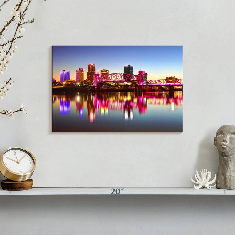 Nicci Little Rock Skyline, 8" H x 12" W