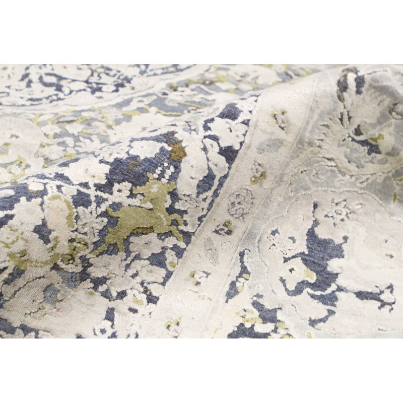 Hand-Knotted High-Quality Green Area Rug