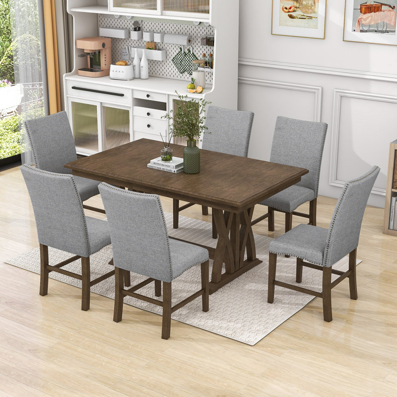 Linnett 6 - Person Extendable Dining Set