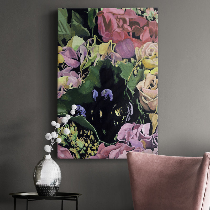 Floral on Black IV - Impression sur toile tendue, L 12 po x H 18 po