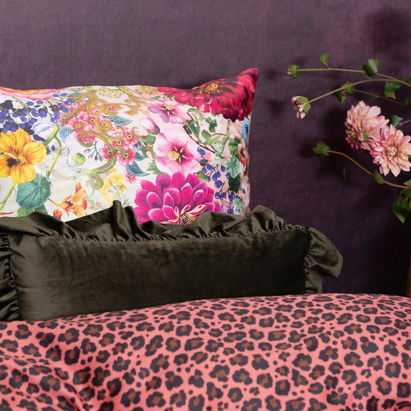 Pink Satin 200 TC, 220 x 240 cm - 2 Pillowcases (60 x 70cm)