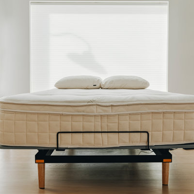 Matelas à plateau-coussin naturel Naturepedic Concerto