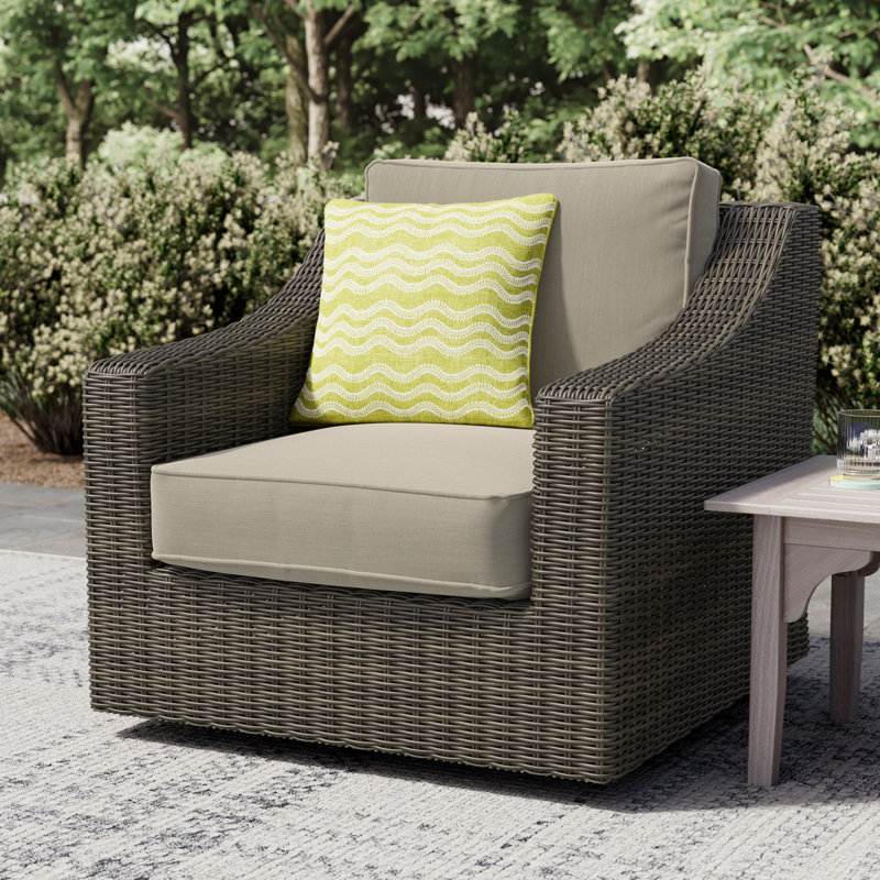 Marbella Wicker Outdoor Lounge Chair