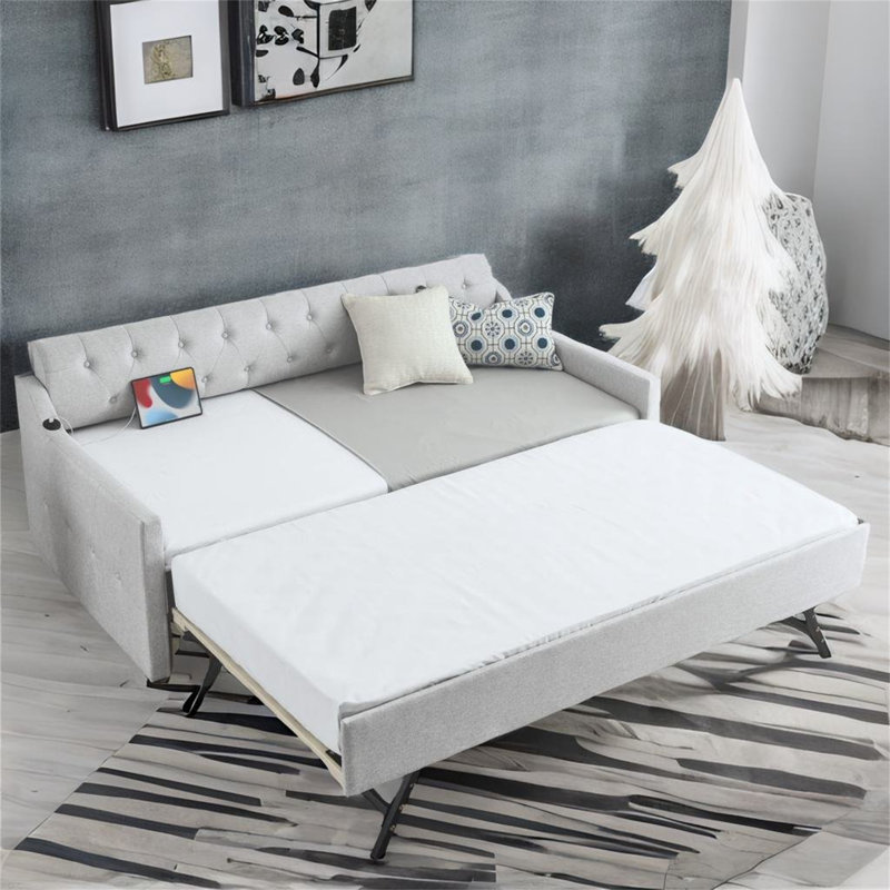 Fortunio Upholstered Daybed with Trundle