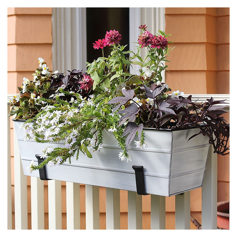 Dreketi Metal Window Box Planter, Cape Cod White