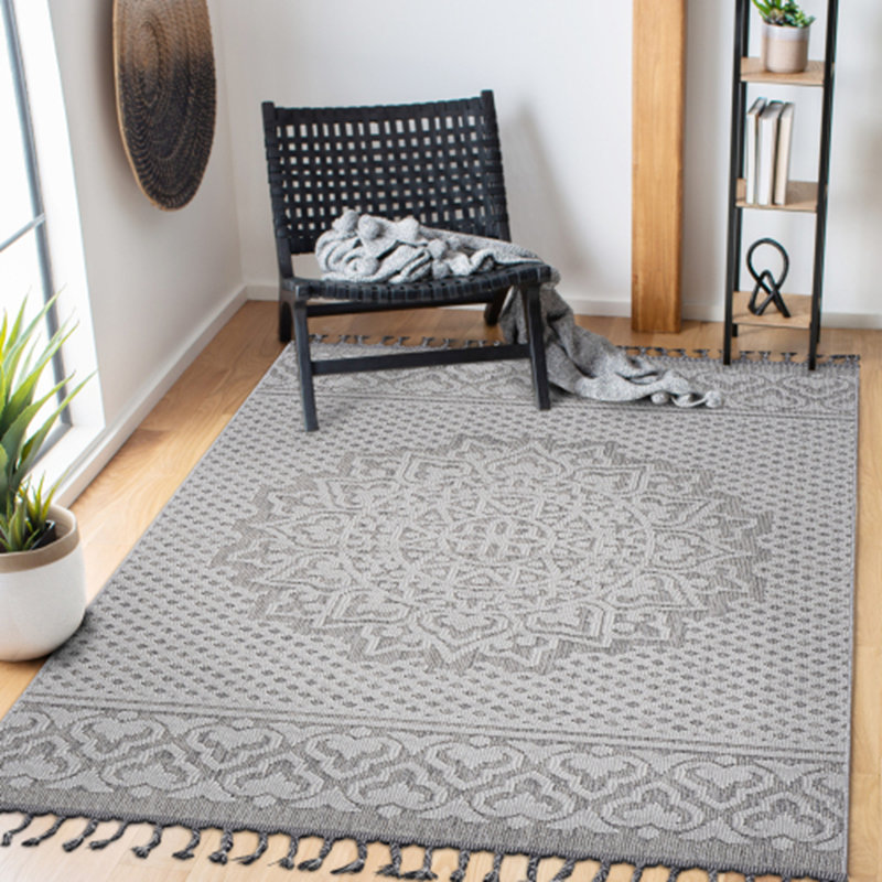Medallion Indoor/Outdoor Area Rug, Rectangle 6'7" x 7'9"