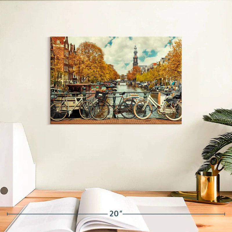 Lilie Amsterdam, paysage d'automne, H 8 po x l 12 po