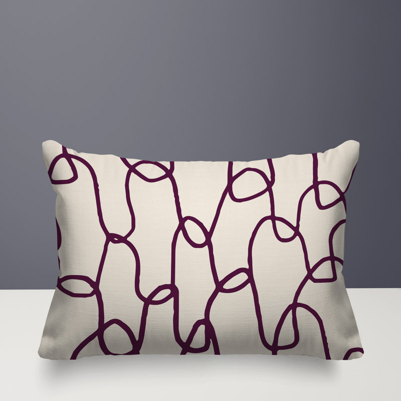 Oreiller rectangulaire réversible intérieur / extérieur Fina, H 18 po x l 25 po, Mauve / noir / blanc cassé