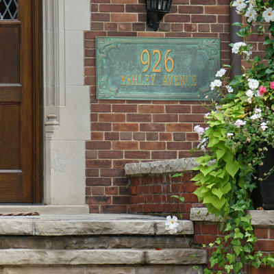 Plaque d'adresse murale sur 2 lignes Signature Series