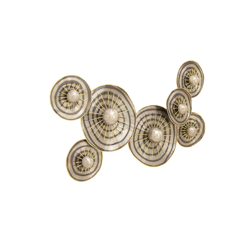 Traditional Abstract Wall Decor on Metal