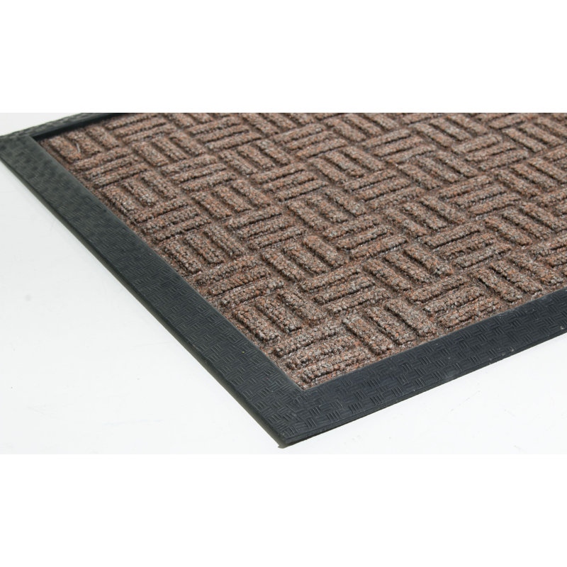 Tapis de porte extérieur antidérapant Wallach, Rectangulaire 1 pi 4 po x 2 pi