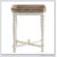 Table d'appoint carrée Alcott avec finition unique et fabrication en bois naturel durable, parfaite pour les maisons modernes et traditionnelles.