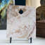 Agate translucide miel avec support