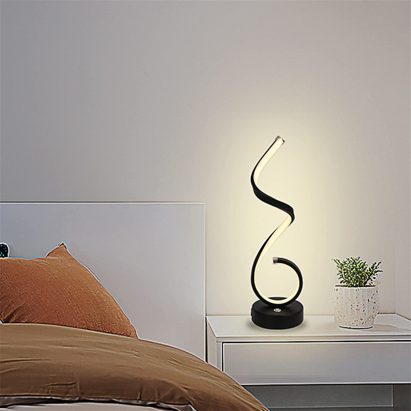 Aymerick Metal Table Lamp, Black