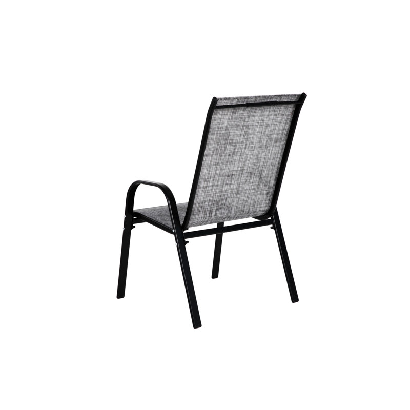 4 chaises de patio (sans la table)