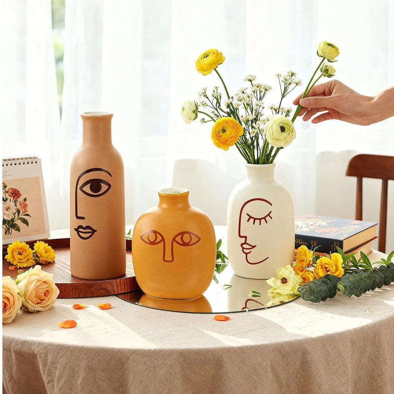 Abstract Face Vase Set
