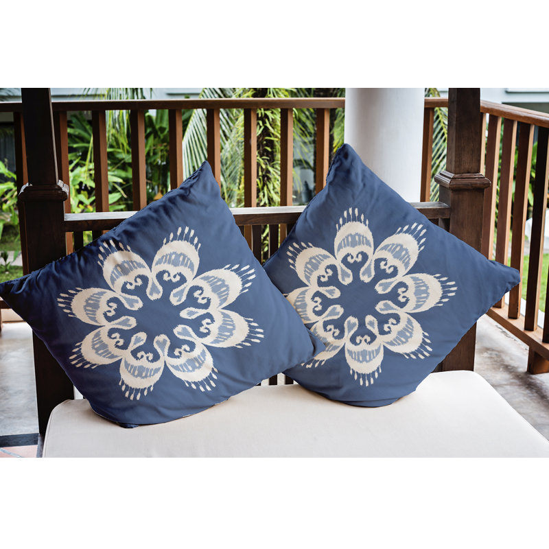 Housse et insert de coussin carré Ikat Mandala, Bleu moyen, 20 po x 20 po