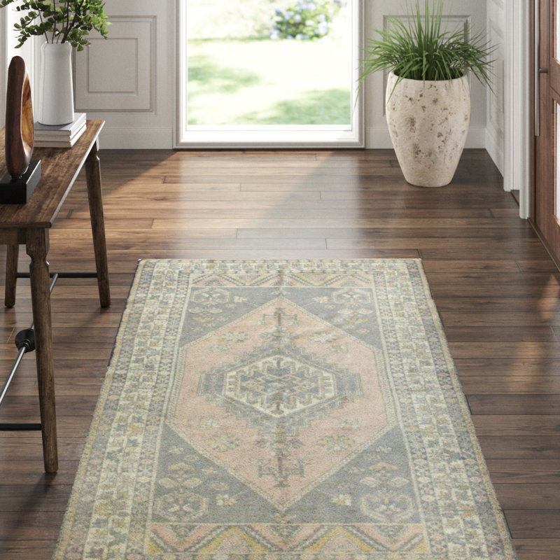 One-of-a-Kind 4'5" x 8'2" Area Rug