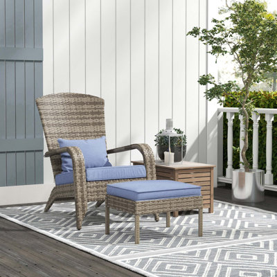 Chaise Adirondack pour patio en osier avec repose-pieds Outsunny