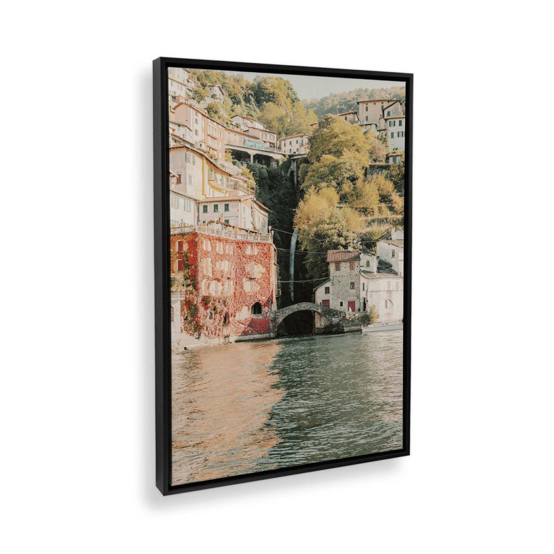 Impression sur toile roulée Village Reflections, sans cadre, 12 po x 8 po, H 30,75 po x l 20,75 po x P 1,75 po